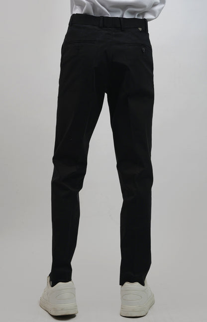 Slim-Fit Trousers Black